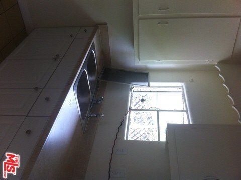 Foto del edificio - 8002 8th St