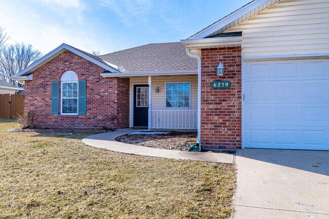 Foto del edificio - 6259 N Water Cress Cir