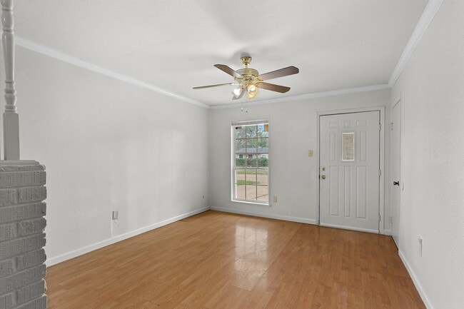 Building Photo - 1219 Lampkin St