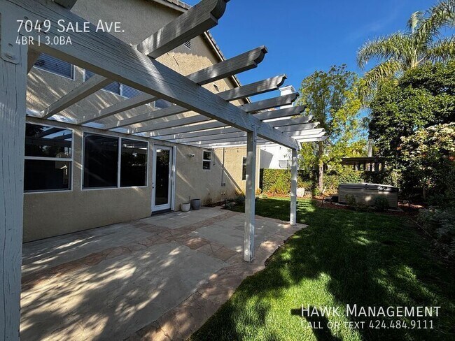 Foto del edificio - 7049 Sale Ave