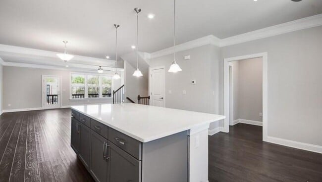 Building Photo - 1324 Rosen Rd