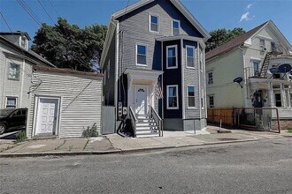 Building Photo - 79 Wendell St