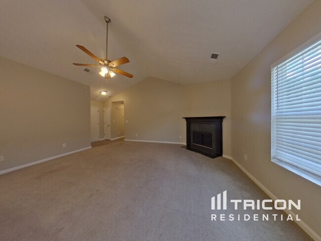 Building Photo - 151 Joshua Way