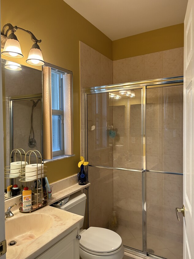 Primary Photo - 12331 Cascades Pointe Dr
