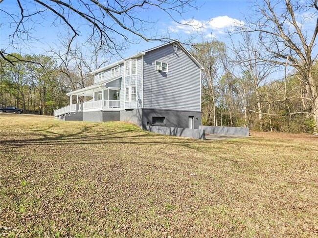 Foto del edificio - 3319 Clemons Rd