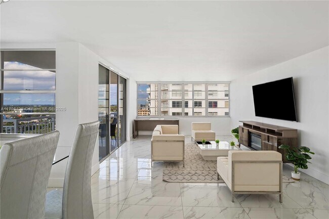 Foto del edificio - 18051 Biscayne Blvd
