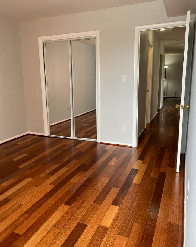 Foto del edificio - 3404 25th St S