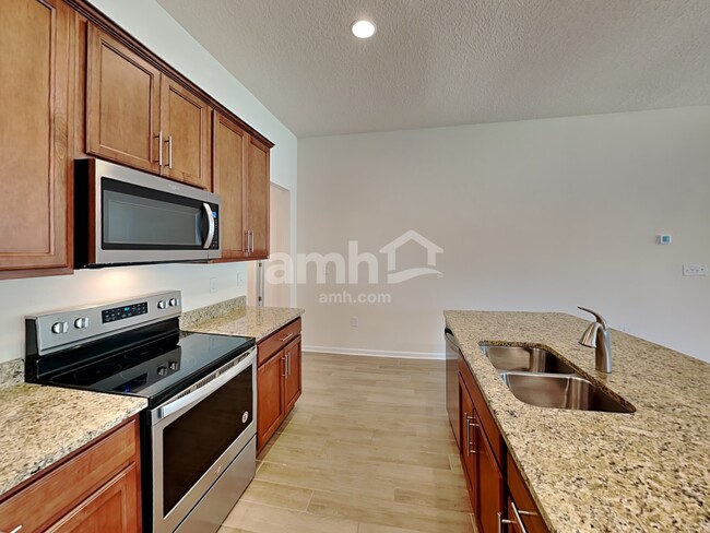 Foto del edificio - 40 N Hamilton Springs Rd