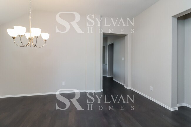 Building Photo - Modern Conveniences & Entertainment, All W...