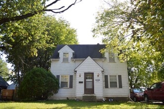 Building Photo - 3122 Story St