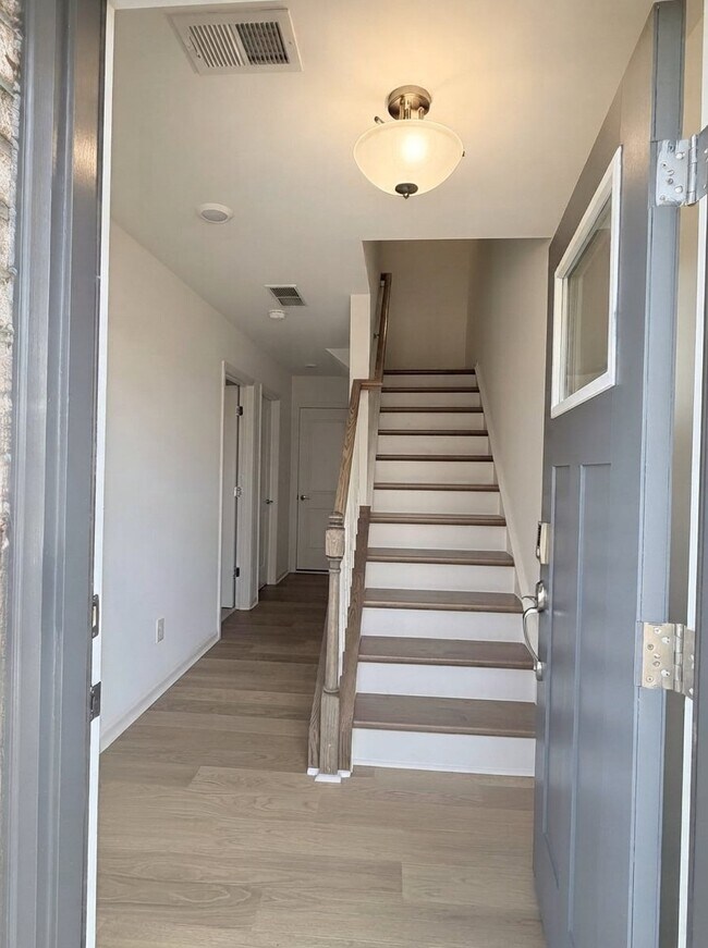 Foto del edificio - 3009 Rexton Ln
