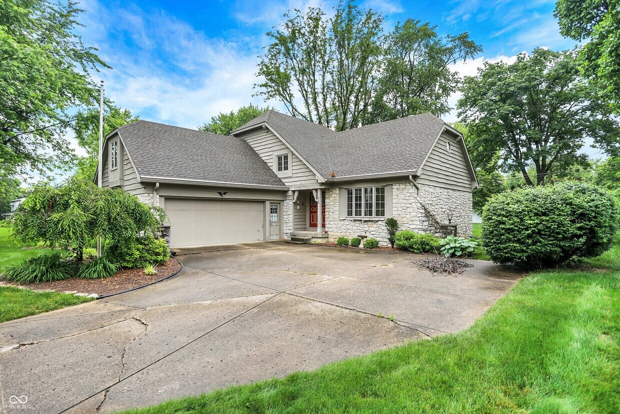 Foto principal - 116 Bennington Rd