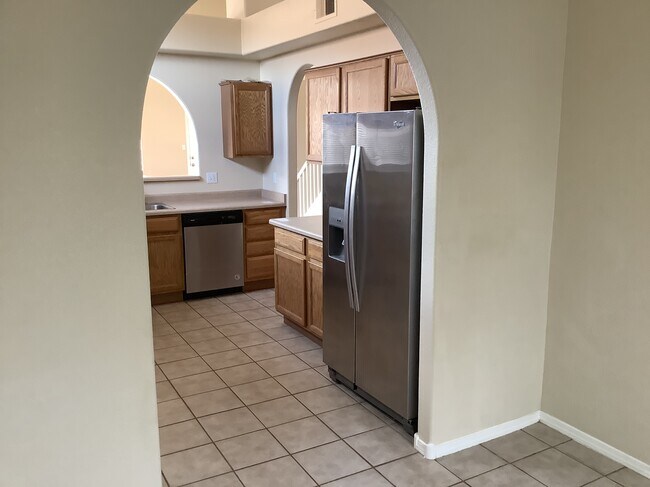Foto del edificio - 3809 Wayne Rd NE