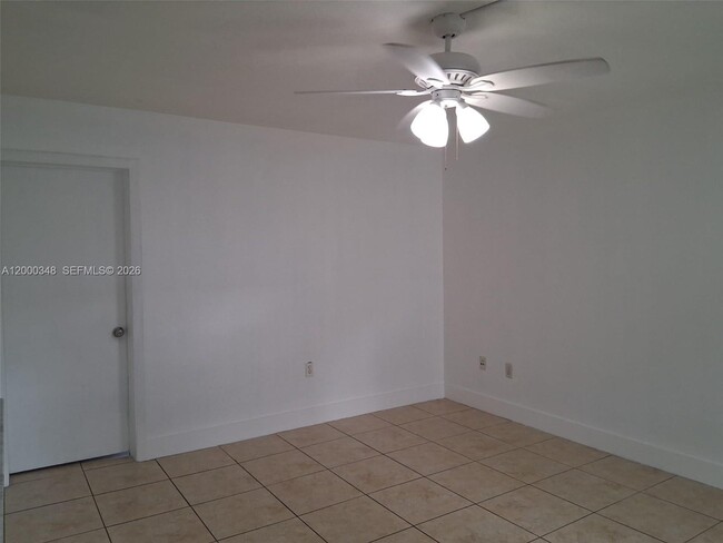 Building Photo - 4444 SW 67th Ave
