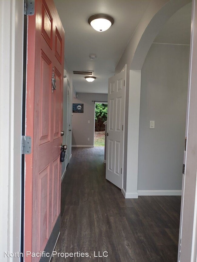 Building Photo - 3 br, 2.5 bath House - 8304 4th St NE