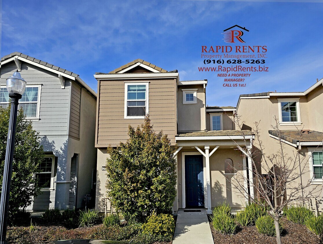 Foto principal - 2489 Judith Resnik Ave
