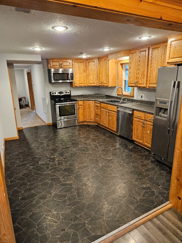 Building Photo - 116 Morse St N Building Photo - 116 Morse St N