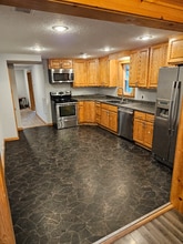 Building Photo - 116 Morse St N Building Photo - 116 Morse St N