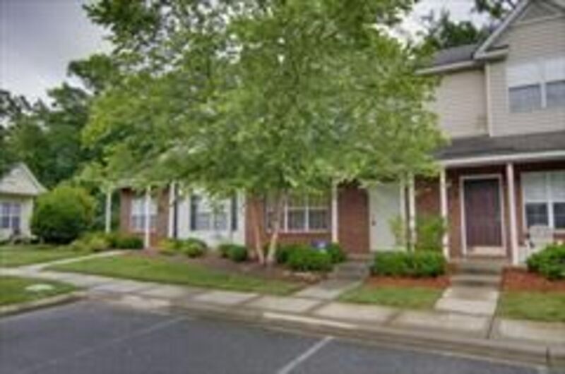 8250 Rudolph Rd, Charlotte, NC 28216 Townhome Rentals in Charlotte NC