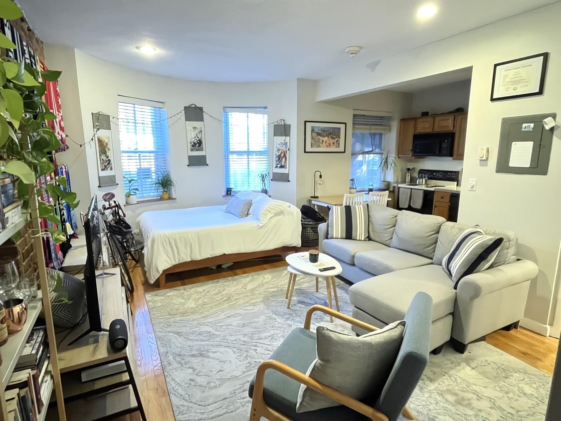 Photo - 529 Columbus Ave (Boston, MA)