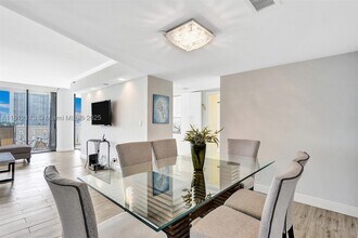 Building Photo - 3000 Island 903 Is