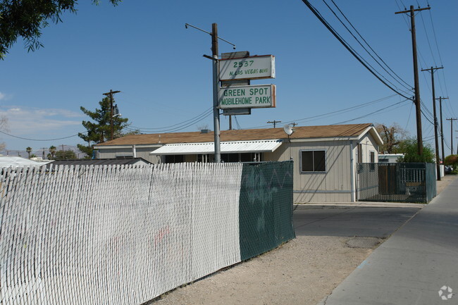 Building Photo - 2537 N Las Vegas Blvd
