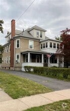 Building Photo - 24 Maplewood Ave