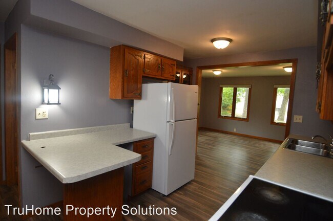 Building Photo - 5 br, 2 bath House - 2508 5th Ave N