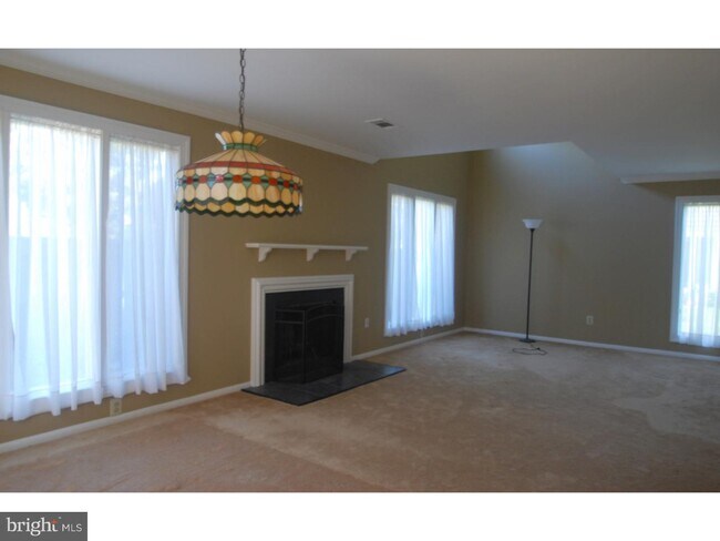 Building Photo - 125 Westbury Ct