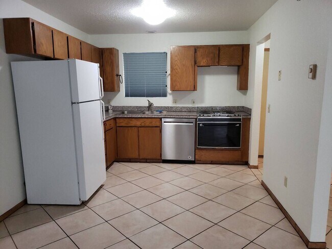 Foto del edificio - 2005 NE Terre View Dr