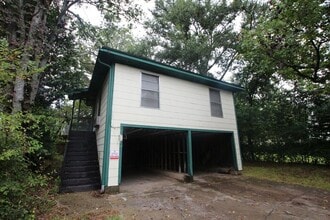 Building Photo - 430 1/2 E Hudson St