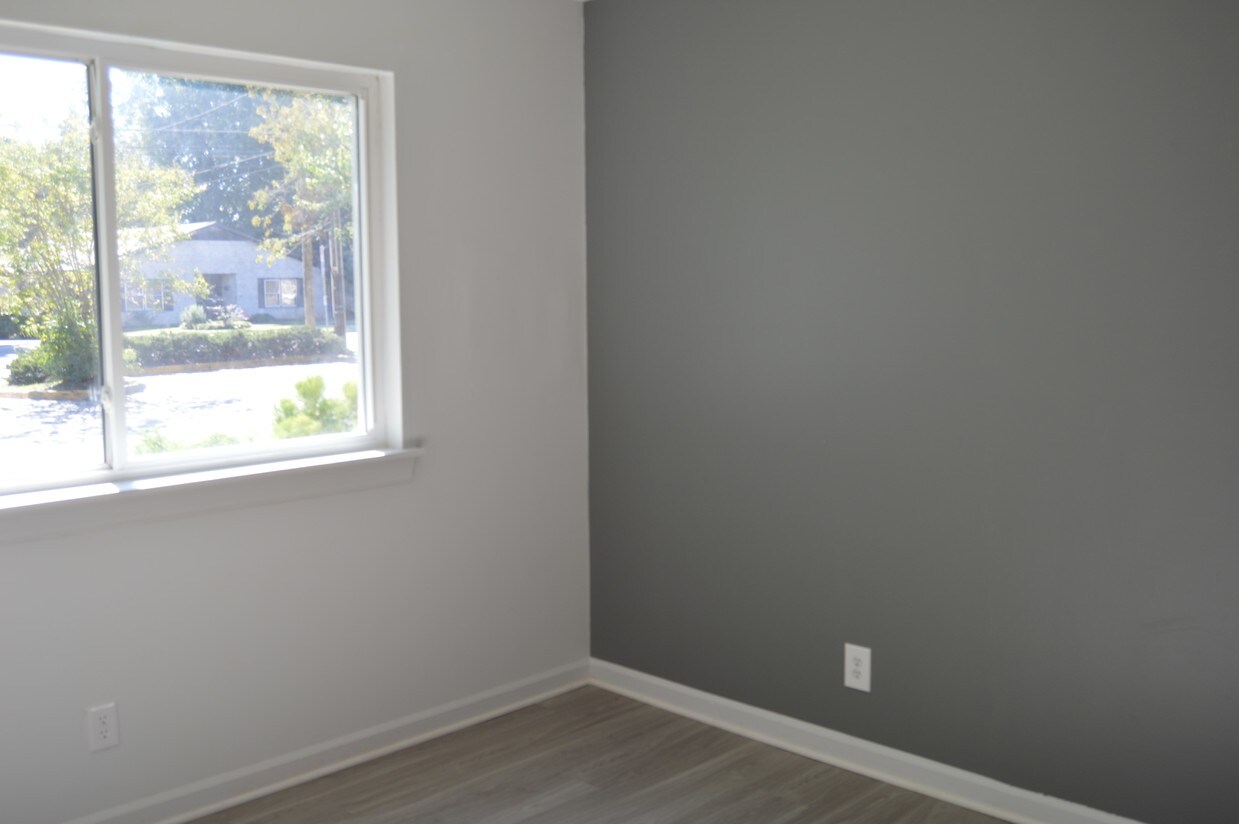 1806 Chapel Hill Rd, Durham, NC 27707 Apartments in Durham, NC