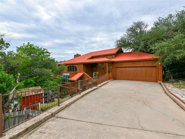 Building Photo - 10108 Talleyran Dr