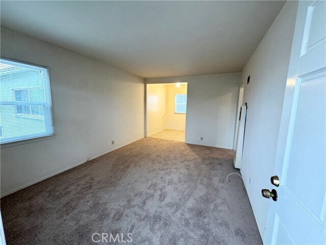Foto del edificio - 1042 W 7th St