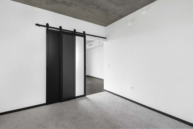 Foto del edificio - 165 N Loomis St
