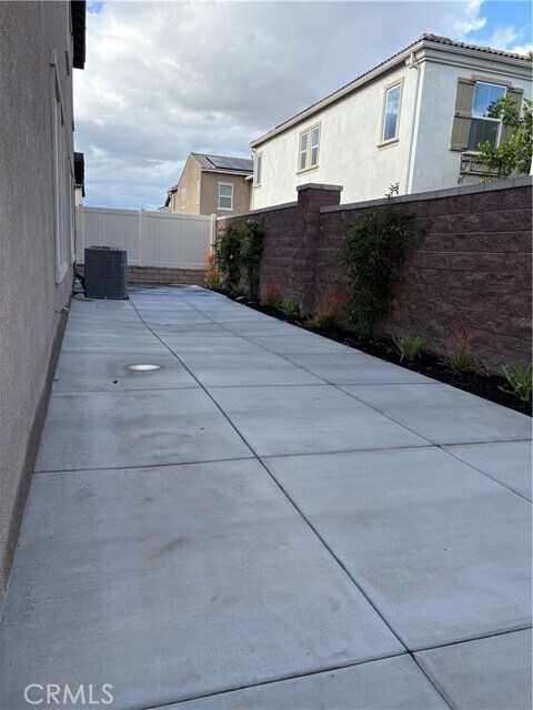 Foto del edificio - 16149 Alamo Ct