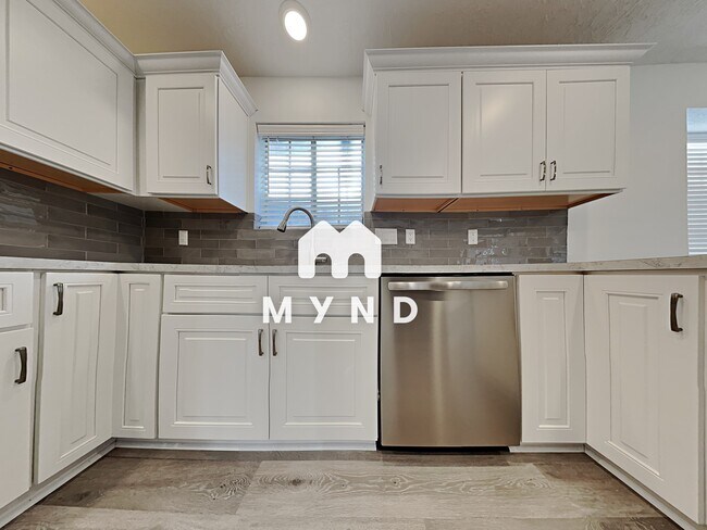 Building Photo - 22507 Willow Branch Ln