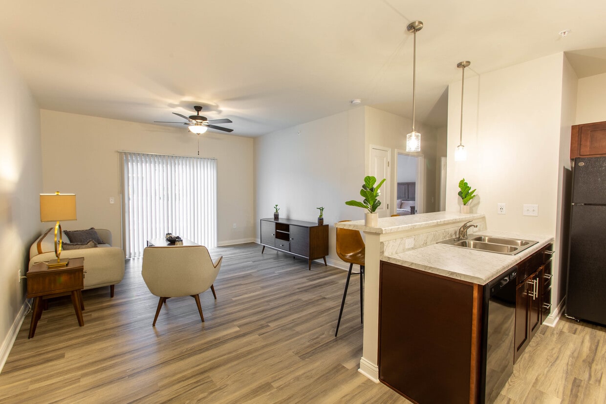 Parkside Trace Apartments in Charlestown, IN