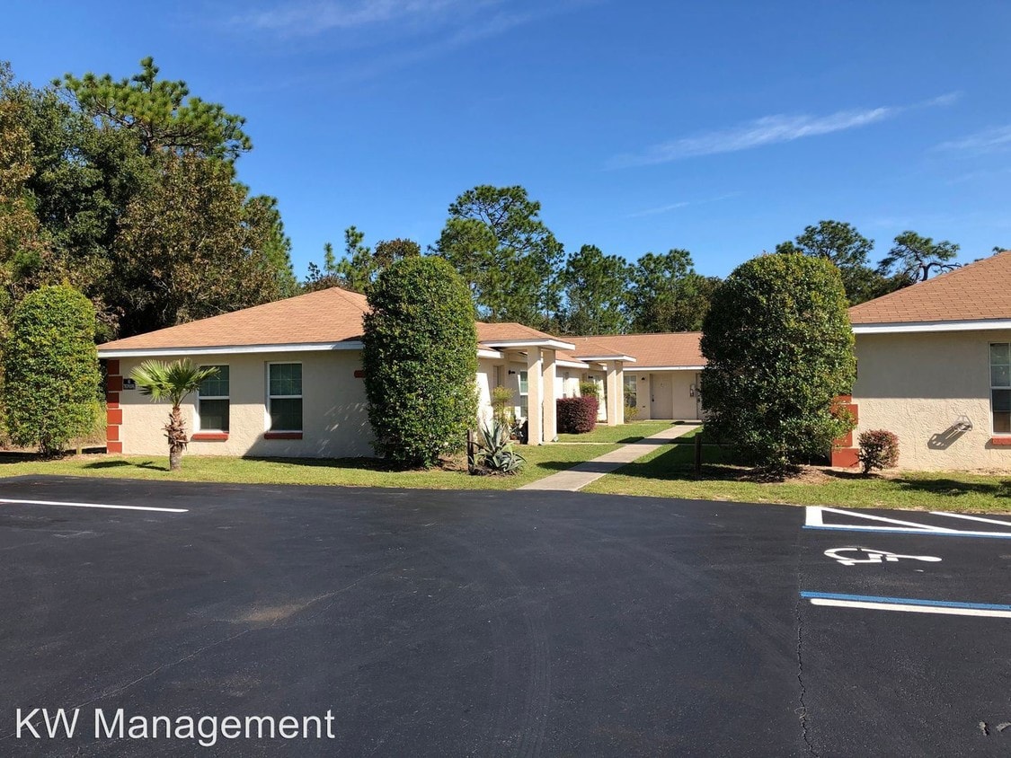 7443 Midway Terrace, Ocala, FL 34472 House Rental in Ocala, FL