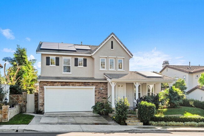 Building Photo - Stunning 5-Bedroom Pool Home in Talega – Luxury Living in San Clemente