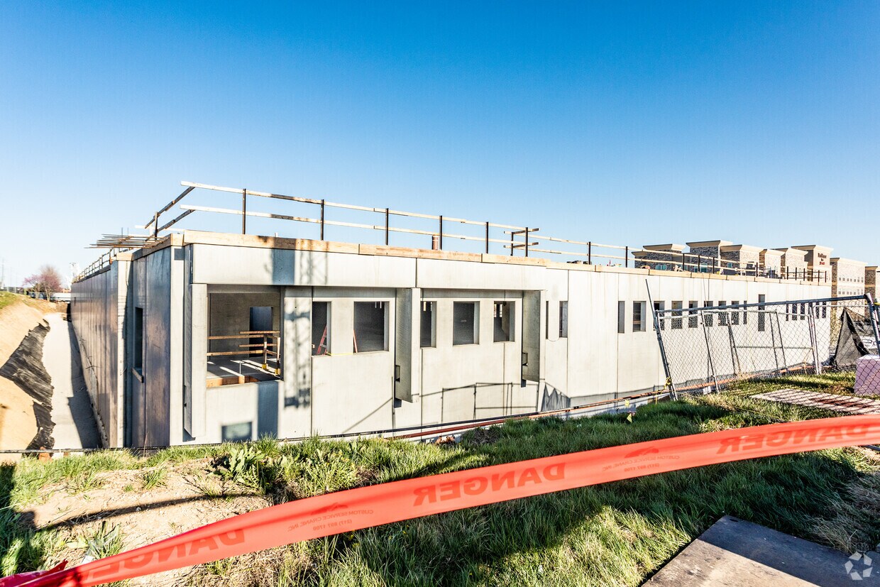 Legends Apartments Apartments 1845 Village West Pky Kansas City, KS