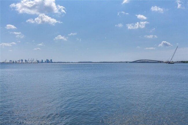Building Photo - 2451 Brickell Ave