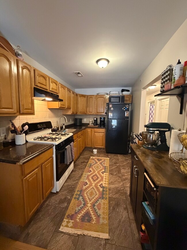 kitchen - 167 Newark Pompton Tpke