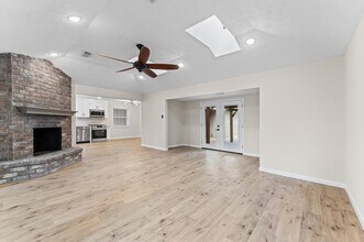 Building Photo - 27241 Wells Ln