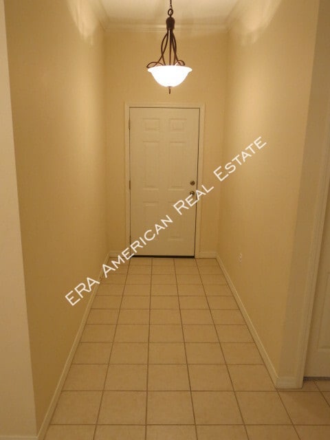 Building Photo - 1919 Kadima Cir