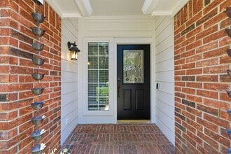 Building Photo - 18 Mulberry Glen Pl