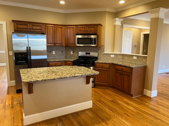 Building Photo - 1686 Turnberry Ln