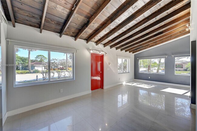 Foto del edificio - 4617 N Andrews Ave
