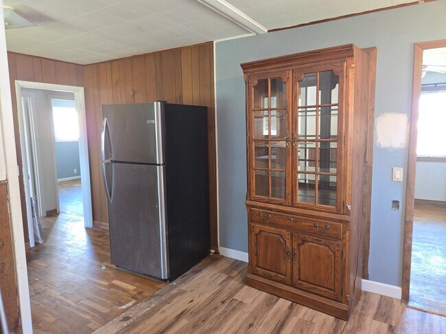 Foto del edificio - 503 N Miller St