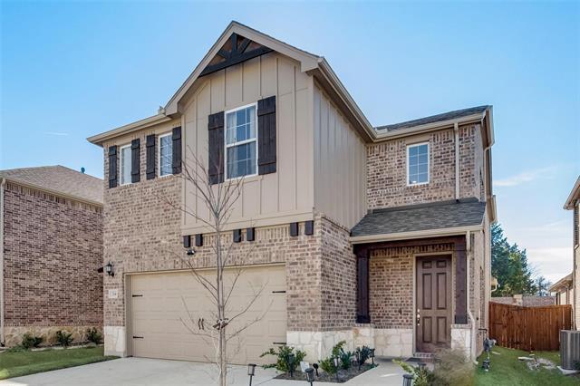 Building Photo - 714 Creekwater Ln